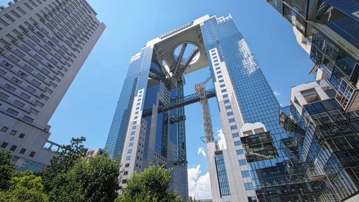 Umeda Sky Building Floating Garden