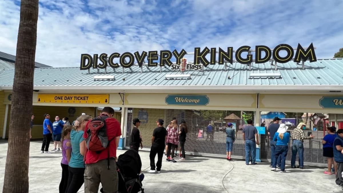 Six Flags Discovery Kingdom